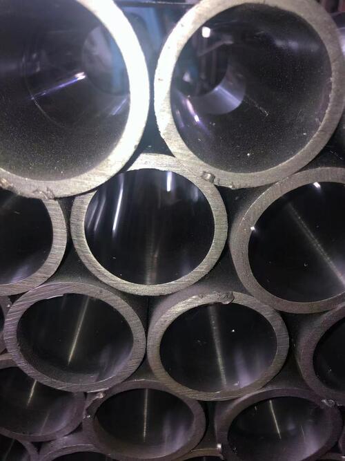 المصنع الفرنسي لـ HVAC يؤكد قوة عالية وأداء لحام نظيف